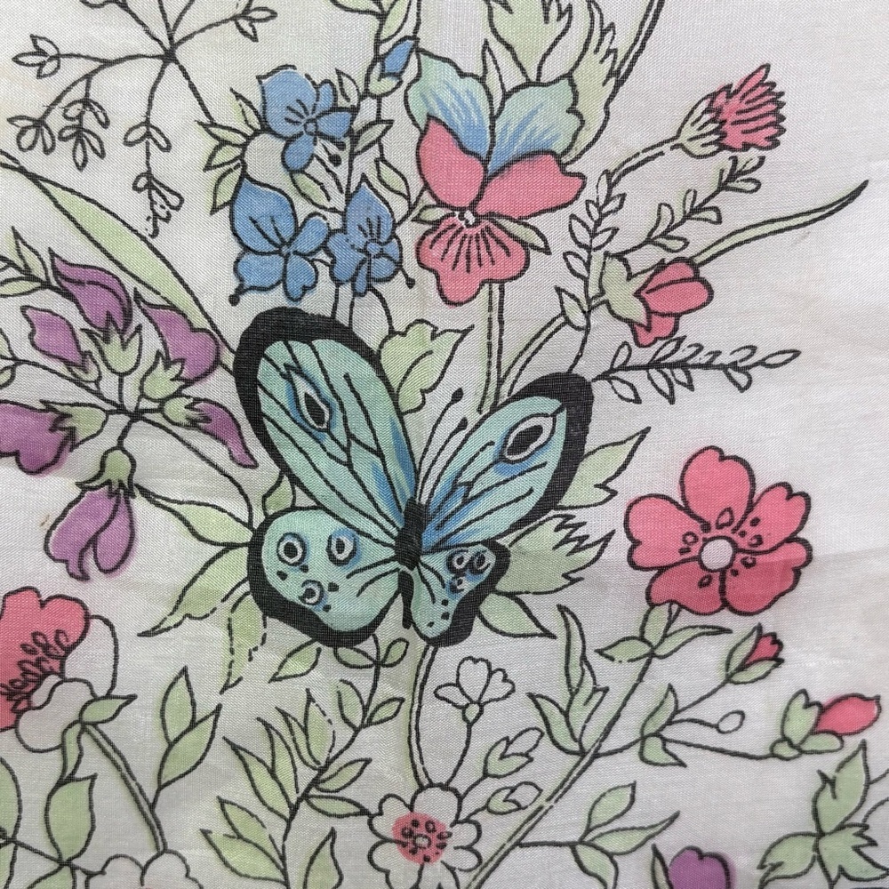 Vintage 60s square silk scarf garden floral butterflies painted hand rolled edge - Picture 10 of 16